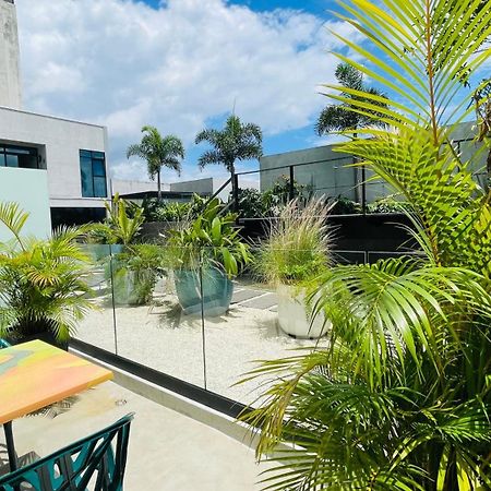 Cozy Apartment With Terrace, Sj Cosmopolitan Tower #402 San Jose  Exterior photo