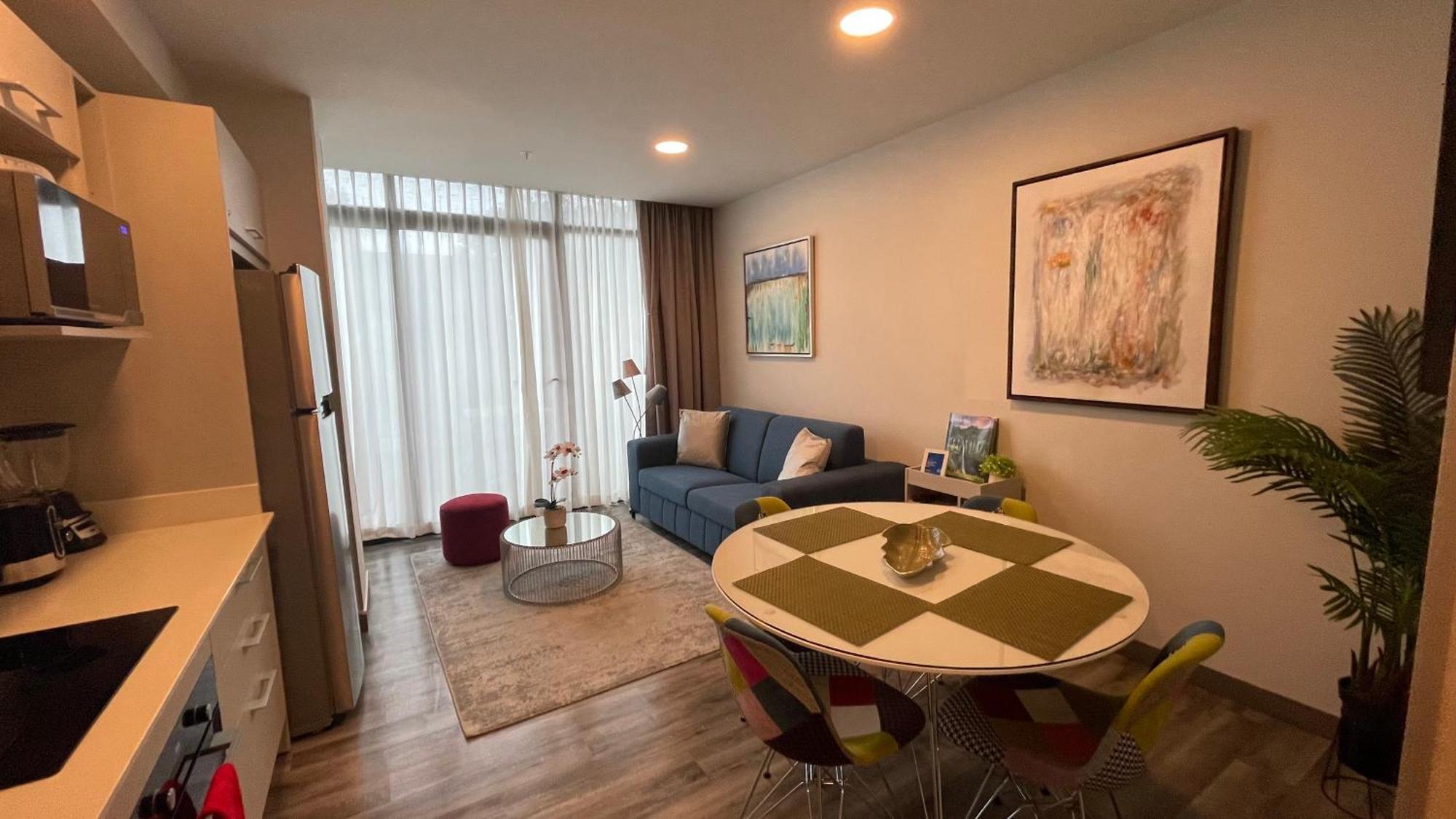Cozy Apartment With Terrace, Sj Cosmopolitan Tower #402 San Jose  Exterior photo